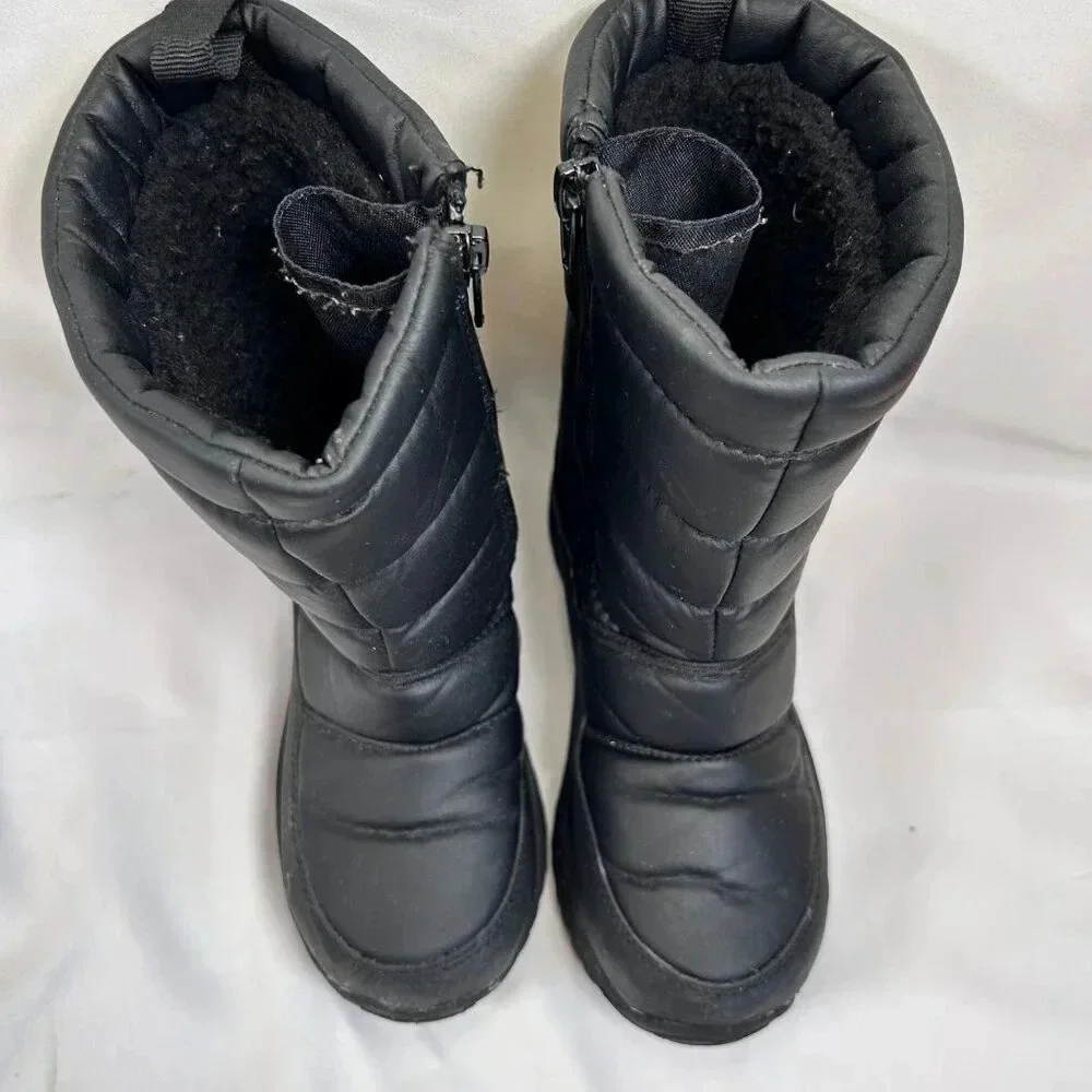 Magellan Outdoors Youth Size 1 Kids Snowboots Black Insulated Outdoors
